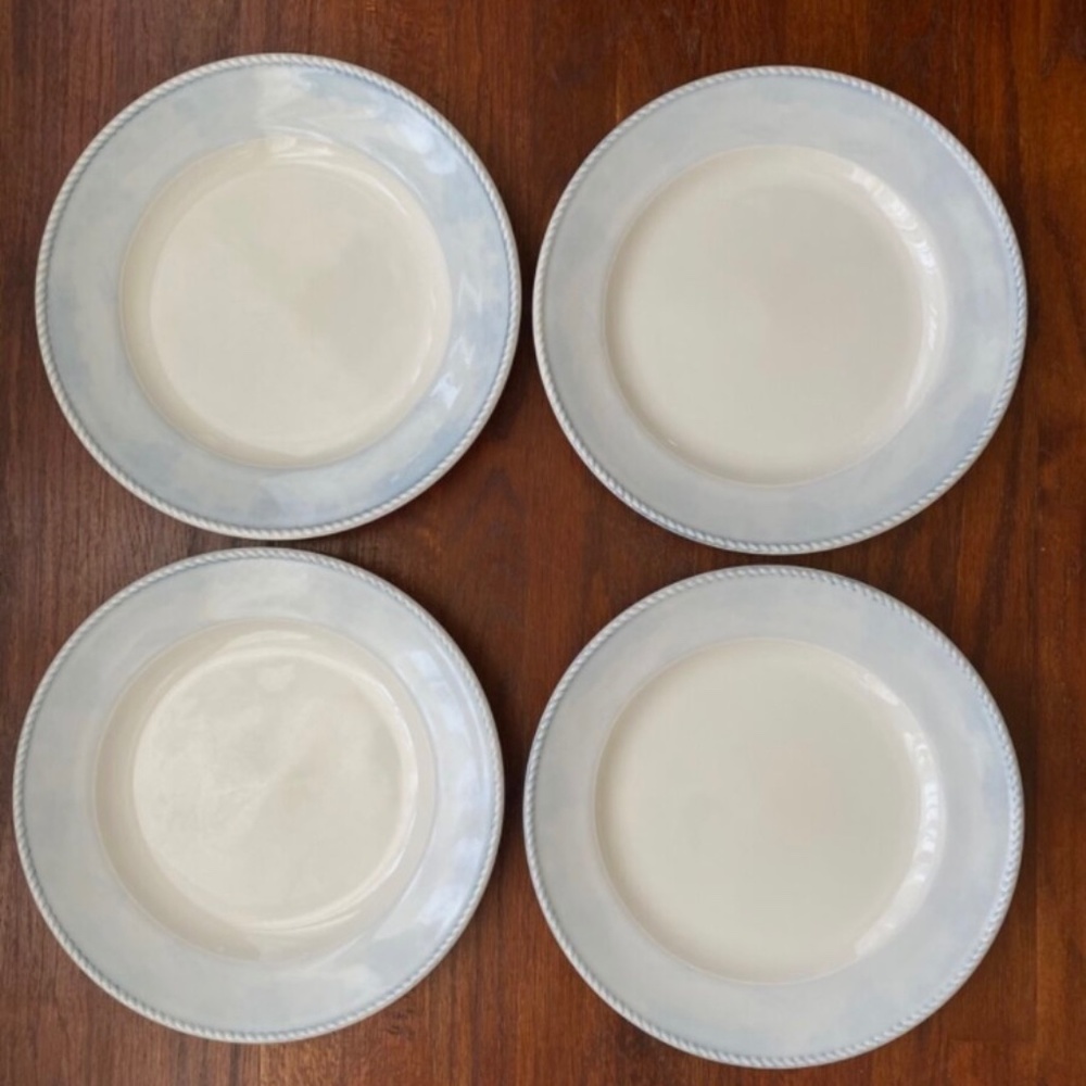 Dinner plates
